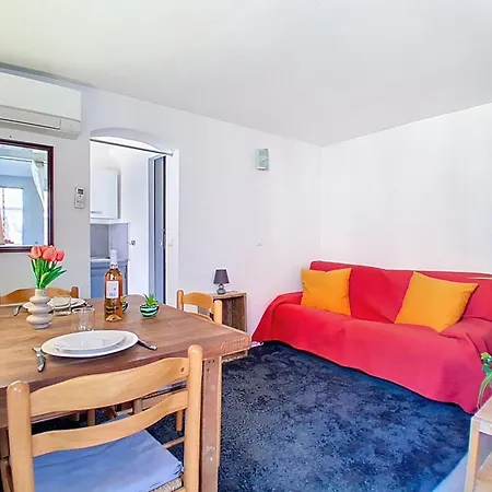 Apartment Studio La Provence By Interhome *